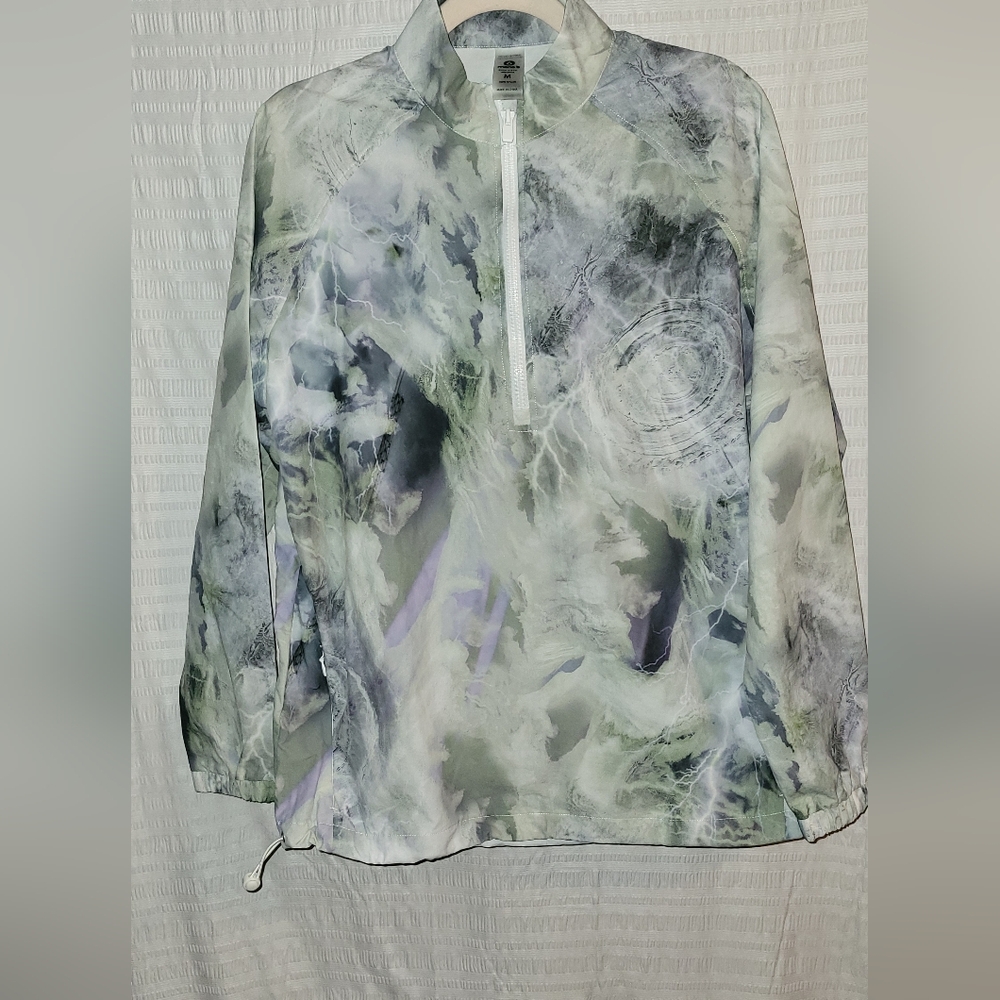 NWT Mono B waterproof nylon half zip pullover jacket. Tie dye pattern. Very cool